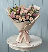 Букет цветов из:  Розы и Лизиантусы в Лисках