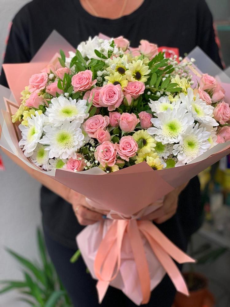 Букет цветов из: Розы и Хризантемы в Лисках