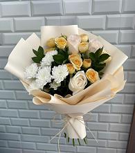 Букет цветов из:  Розы и Хризантемы в Лисках