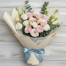 Букет цветов из:  Лизиантусы #REPLACE_PRED# Лисках