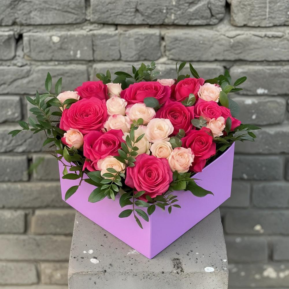 Цветочная композиция из Розы в коробке в Лисках