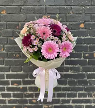 Букет цветов из:  Герберы и Хризантемы в Лисках