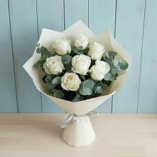 Букет Белые розы в Эвкалипте в Лисках